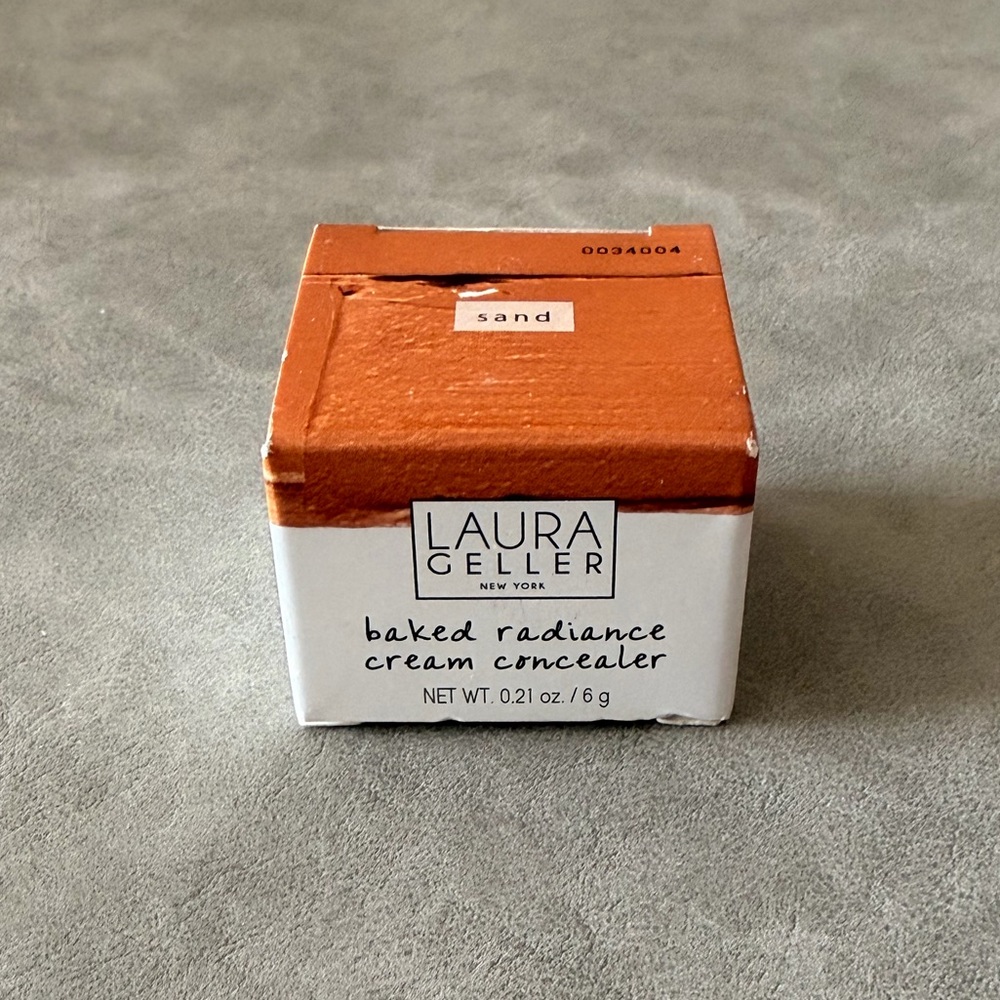 Laura Geller Baked Radiance Concealer - Sand